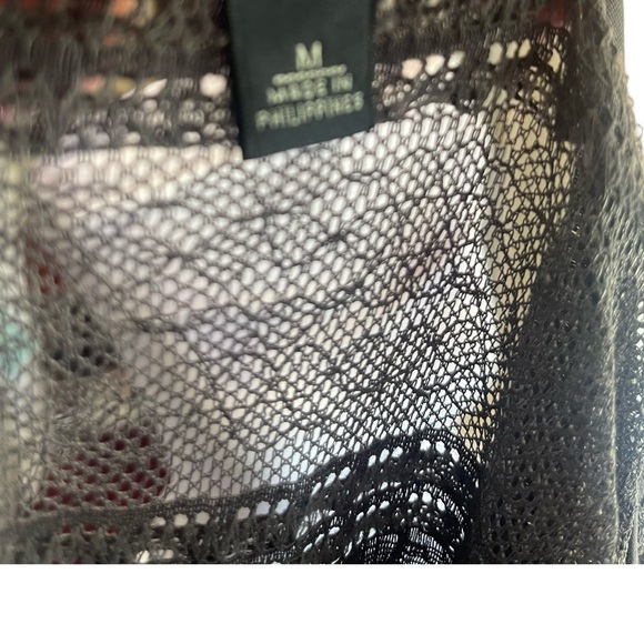 Banana Republic Short Sleeved Tunic With Attached Shell - Picture 3 of 3